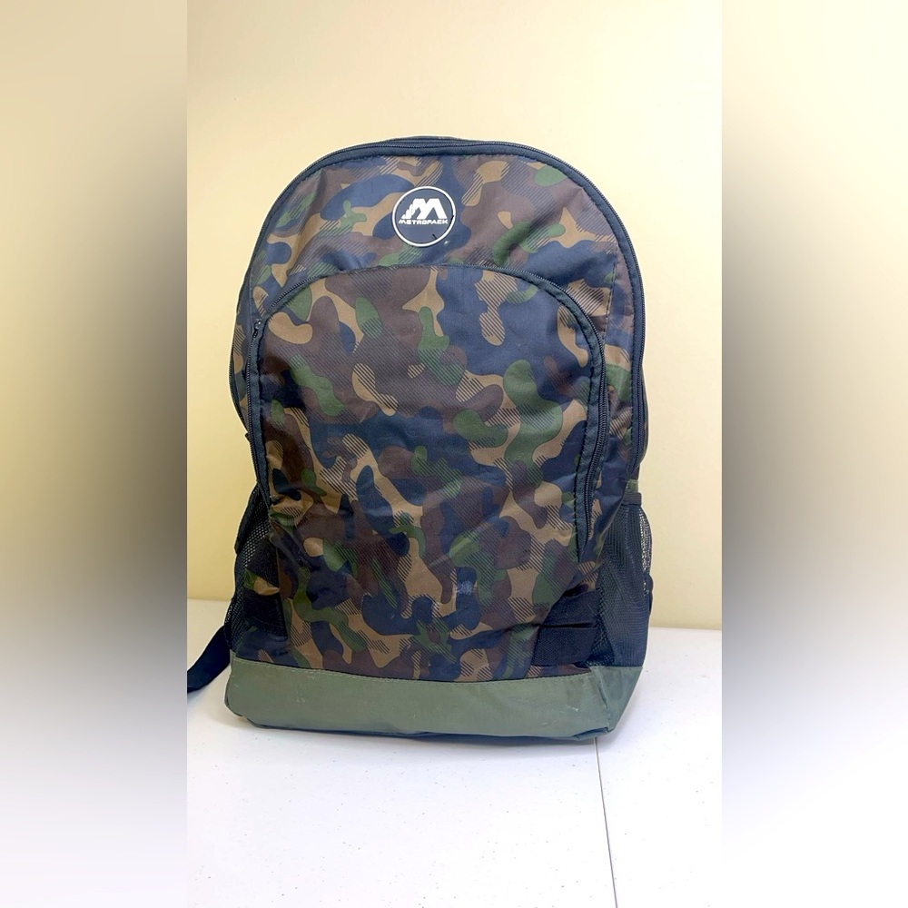 Metro pack backpack